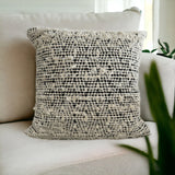 Melides P Cushion